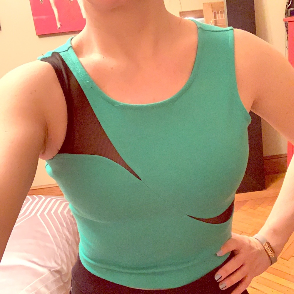 Green and Black Guess Top
